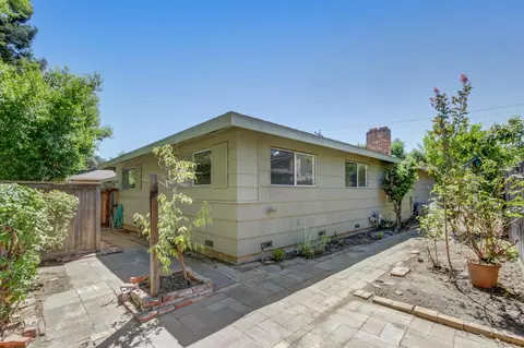 Exterior - 1118 Stanford Pl, Davis, CA 95616 photo 16 of 19