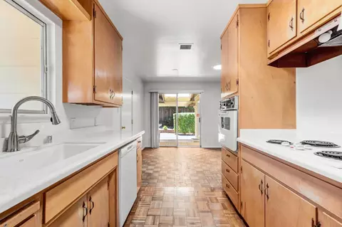 Kitchen - 1118 Stanford Pl, Davis, CA 95616 photo 1 of 5
