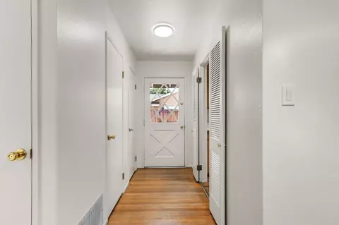 Entry Way - 1118 Stanford Pl, Davis, CA 95616 photo 1 of 2