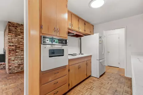 Kitchen - 1118 Stanford Pl, Davis, CA 95616 photo 3 of 5