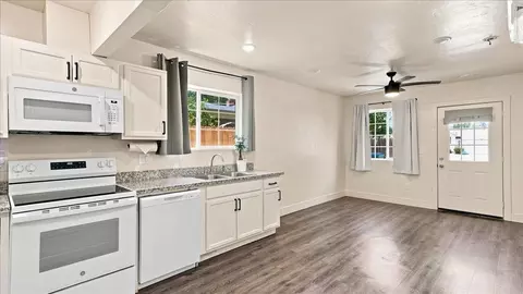 Kitchen - 2418 E Park St, Stockton, CA 95205 photo 4 of 4