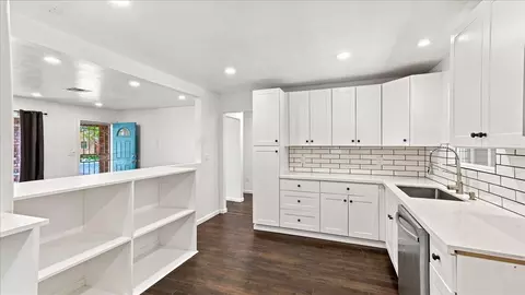 Kitchen - 2418 E Park St, Stockton, CA 95205 photo 2 of 4
