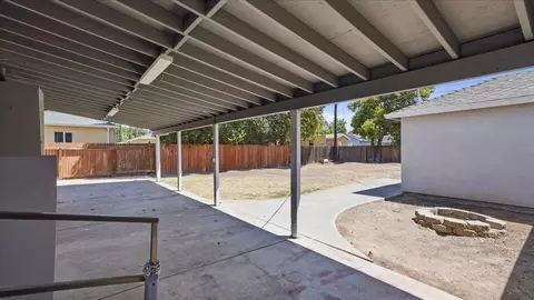 Exterior - 2418 E Park St, Stockton, CA 95205 photo 6 of 14