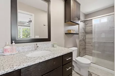 Bath - 242 Martha St, Manteca, CA 95337 photo 2 of 2