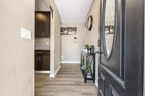 Entry Way - 242 Martha St, Manteca, CA 95337 photo 1 of 4