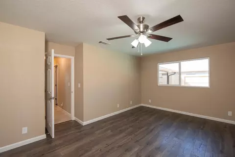 Bedroom - 1621 Davis St, Ripon, CA 95366 photo 3 of 11