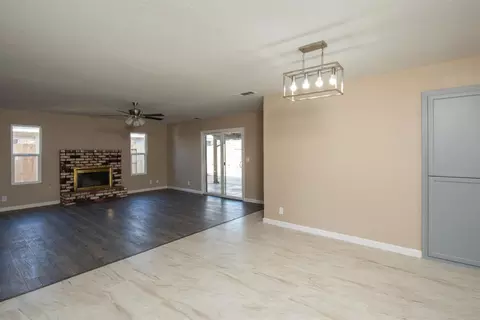 Living - 1621 Davis St, Ripon, CA 95366 photo 5 of 8