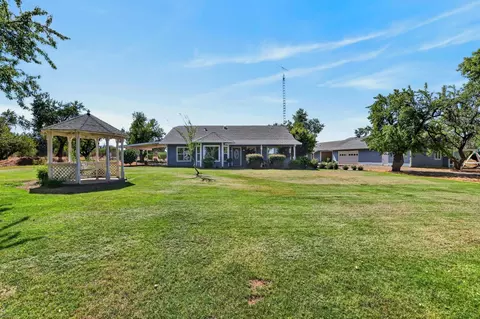 6595 Wisconsin Ave, Arbuckle, CA 95912