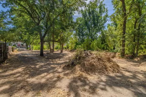 741 N Main St, Jackson, CA 95642 photo 4