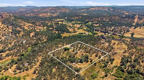 6322 Bayberry Ln, Browns Valley, CA 95918