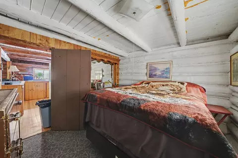 Bedroom - 15736 Armstrong Rd, Sheep Ranch, CA 95246 photo 2 of 15