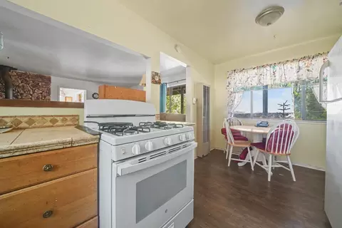 Kitchen - 15736 Armstrong Rd, Sheep Ranch, CA 95246 photo 7 of 8