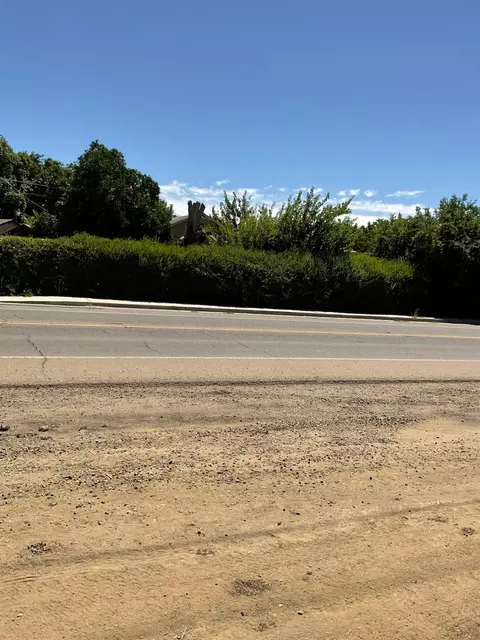Exterior - 303 Plainsburg Rd, Planada, CA 95365 photo 18 of 46