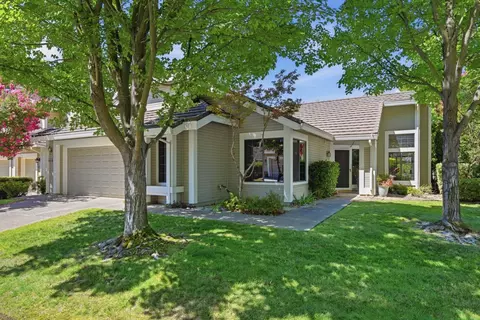 400 Hersham Ct, Roseville, CA 95661