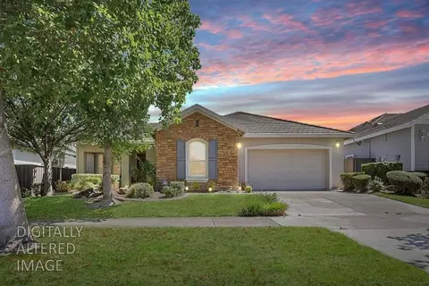 2612 Heritage Park Ln, Sacramento, CA 95835