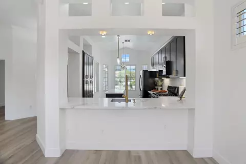 Kitchen - 2548 Knobcone Ln, Lodi, CA 95242 photo 1 of 9