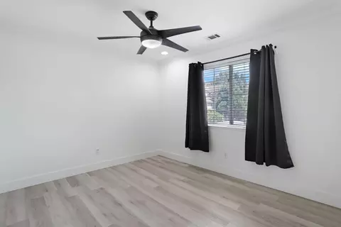 Bedroom - 2548 Knobcone Ln, Lodi, CA 95242 photo 4 of 5