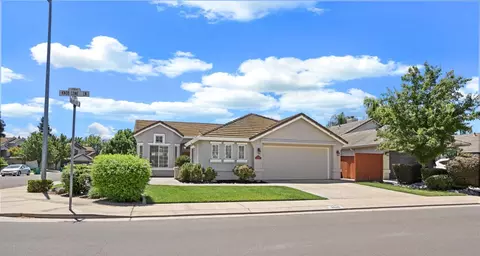 Exterior - 2548 Knobcone Ln, Lodi, CA 95242 photo 15 of 15
