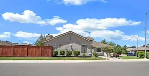 Exterior - 2548 Knobcone Ln, Lodi, CA 95242 photo 4 of 15