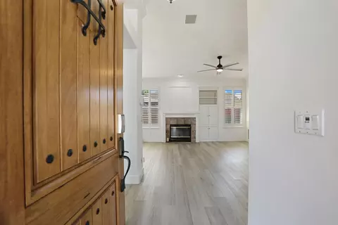 Entry Way - 2548 Knobcone Ln, Lodi, CA 95242 photo 1 of 3
