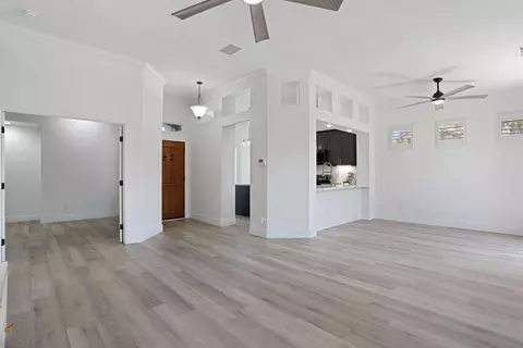 Living - 2548 Knobcone Ln, Lodi, CA 95242 photo 5 of 6