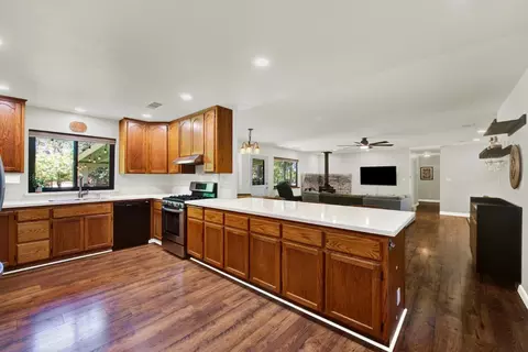 Kitchen - 8357 County Road 91b, Zamora, CA 95698 photo 1 of 9