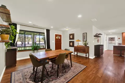 Dining - 8357 County Road 91b, Zamora, CA 95698 photo 1 of 7