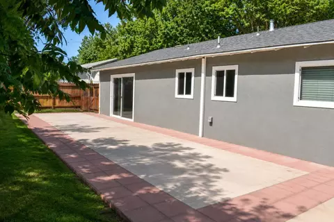 Exterior - 1824 Ellison Dr, Modesto, CA 95355 photo 2 of 3