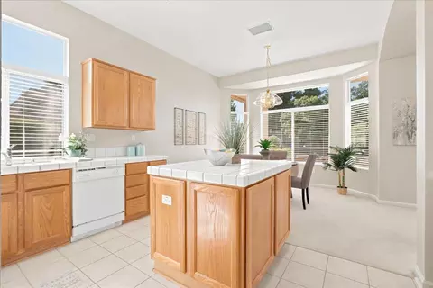 7288 Pineschi Pl, Roseville, CA 95747