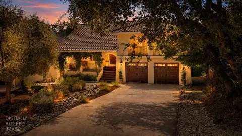 23100 Sunset Ridge Dr, Auburn, CA 95602