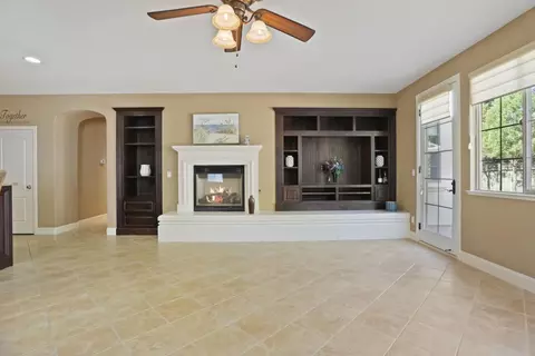 Living - 2614 Redbridge Rd, Tracy, CA 95377 photo 2 of 5