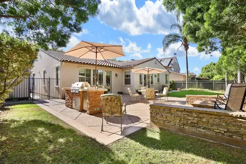 Exterior - 2614 Redbridge Rd, Tracy, CA 95377 photo 4 of 14