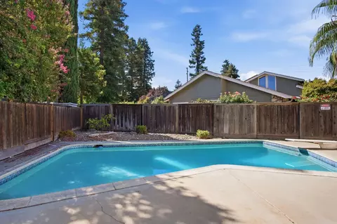 Exterior - 3508 Sagewood Ct, Modesto, CA 95356 photo 2 of 3