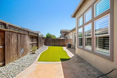 Exterior - 3045 Celebration, Lodi, CA 95242 photo 8 of 9