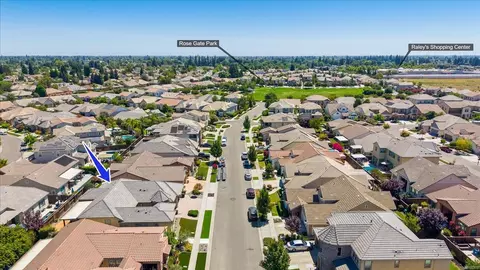 View/Area - 3045 Celebration, Lodi, CA 95242 photo 1 of 6