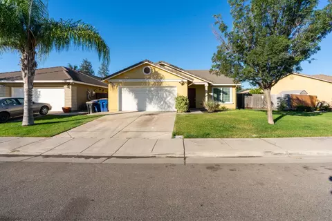 Exterior - 2835 N Drake Ave, Merced, CA 95348 photo 3 of 10