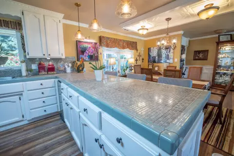Kitchen - 24333 E Highway 26, Linden, CA 95236 photo 6 of 7