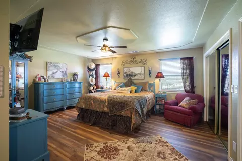 Bedroom - 24333 E Highway 26, Linden, CA 95236 photo 3 of 4