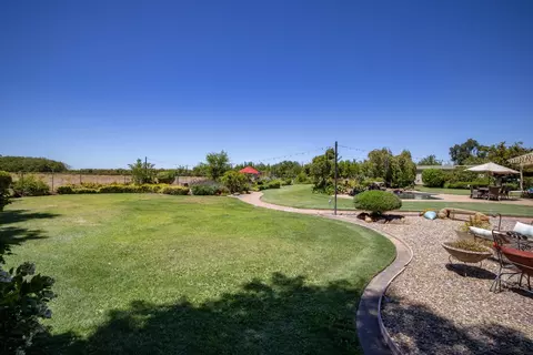 Exterior - 24333 E Highway 26, Linden, CA 95236 photo 24 of 38