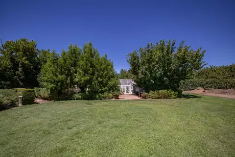Exterior - 24333 E Highway 26, Linden, CA 95236 photo 33 of 38