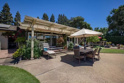 Exterior - 24333 E Highway 26, Linden, CA 95236 photo 14 of 38