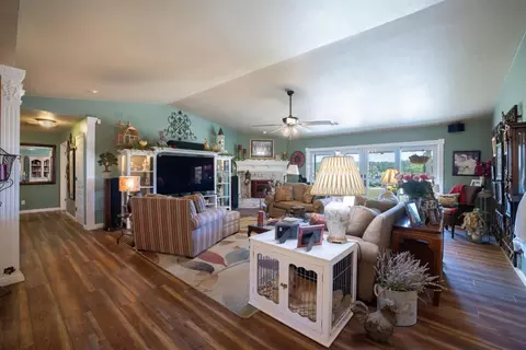Living - 24333 E Highway 26, Linden, CA 95236 photo 3 of 4