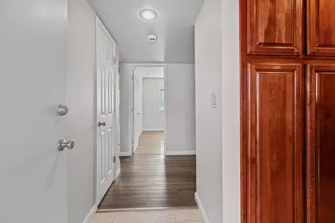 7496 Red Willow St, Sacramento, CA 95822