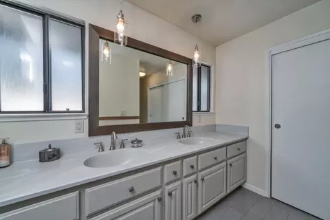 Bath - 2655 Mona Dr, Placerville, CA 95667 photo 4 of 6
