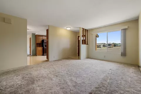 Living - 14901 Pueblo Dr, Manteca, CA 95336 photo 3 of 6
