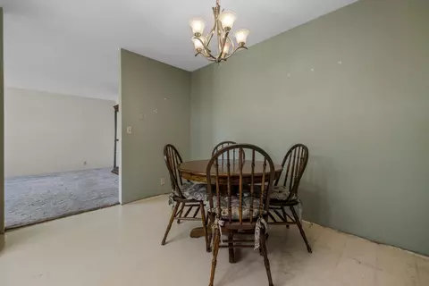 Dining - 14901 Pueblo Dr, Manteca, CA 95336 photo 2 of 3