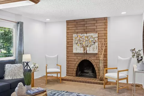 Living - 8358 Foxfire Dr, Orangevale, CA 95662 photo 3 of 10