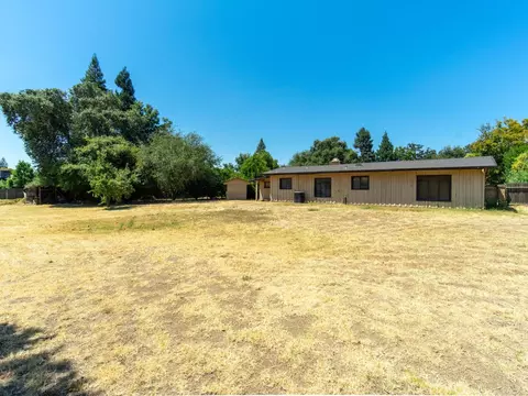 Exterior - 5212 Cypress Ave, Carmichael, CA 95608 photo 8 of 20
