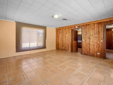 Living - 5212 Cypress Ave, Carmichael, CA 95608 photo 4 of 5