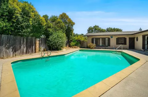 Exterior - 5212 Cypress Ave, Carmichael, CA 95608 photo 2 of 20